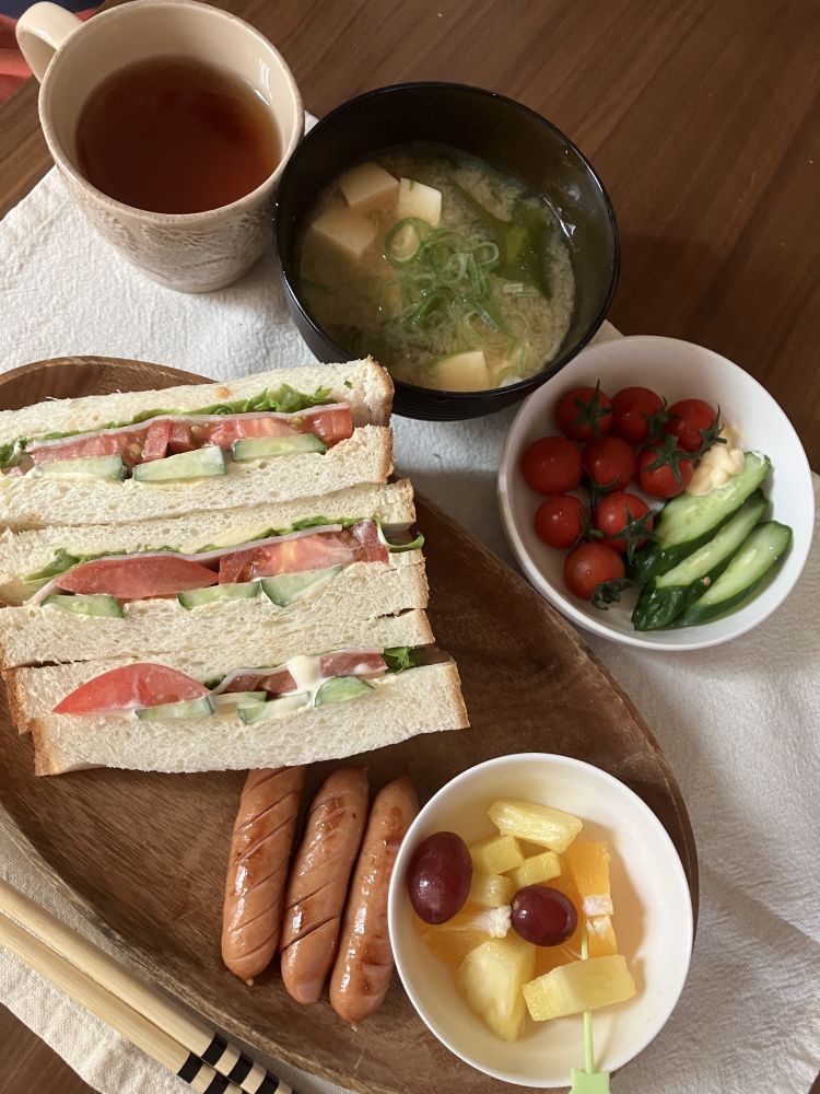 おやすみの日の朝💛