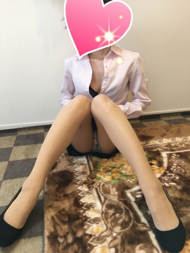 新人かな事務員さん（office♡Love）