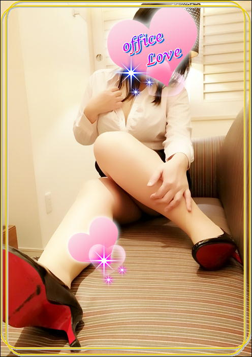 新人ゆみ事務員さん（office♡Love）