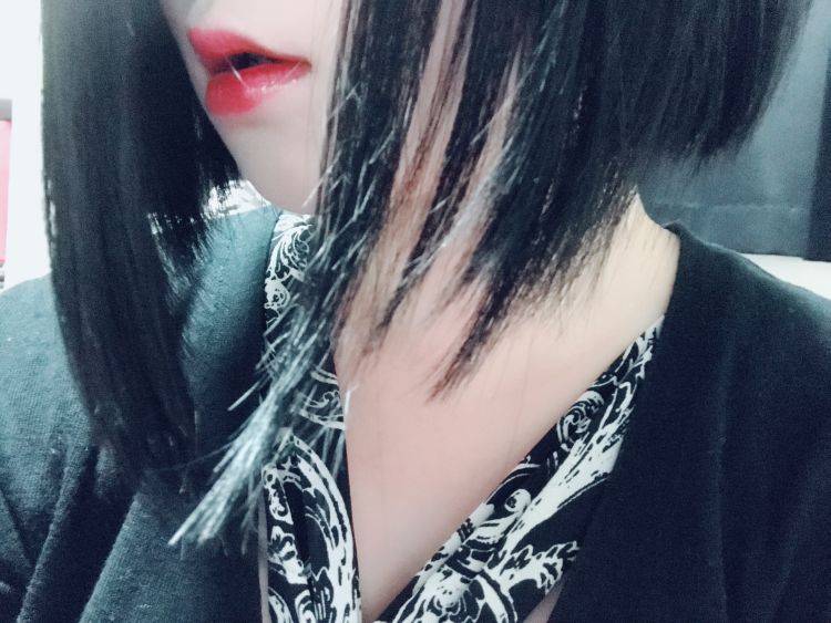 明日出勤します