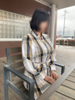 なみ～☆いやらしい熟妻との濃厚なお時間を..