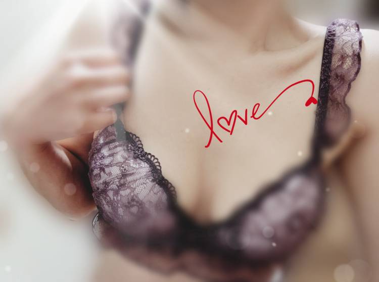 ま い☆本当に業界初・欲求不満人妻☆