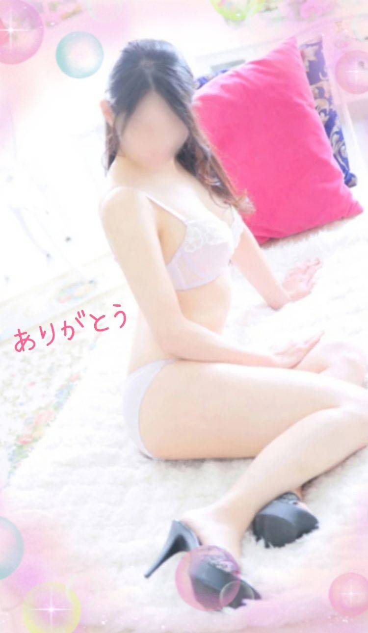 かすみ☆美形体験嬢