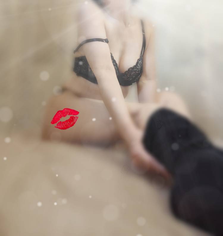 ま い☆本当に業界初・欲求不満人妻☆