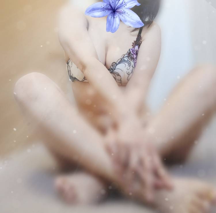 ま い☆本当に業界初・欲求不満人妻☆