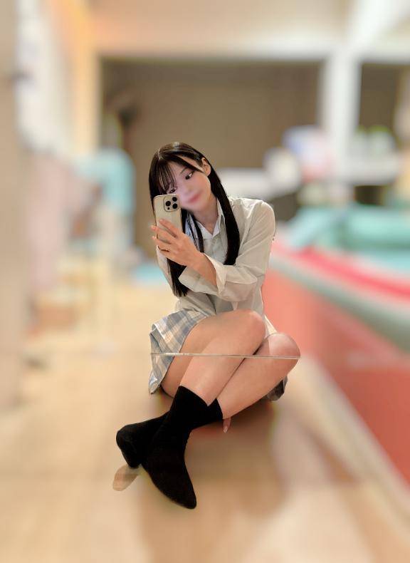 リカ（新人）