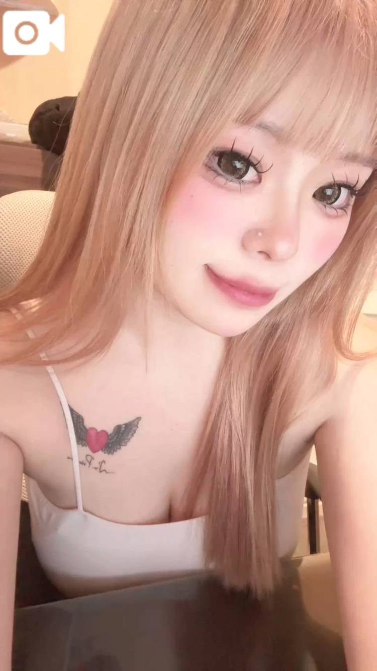ねぇみんな大好き！！