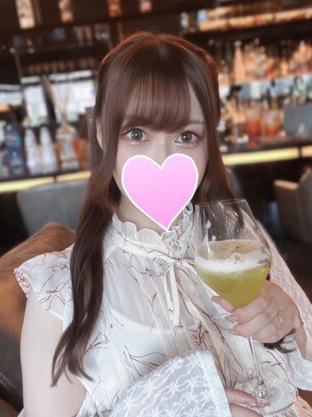 ユイナ（新人）（One and Only）