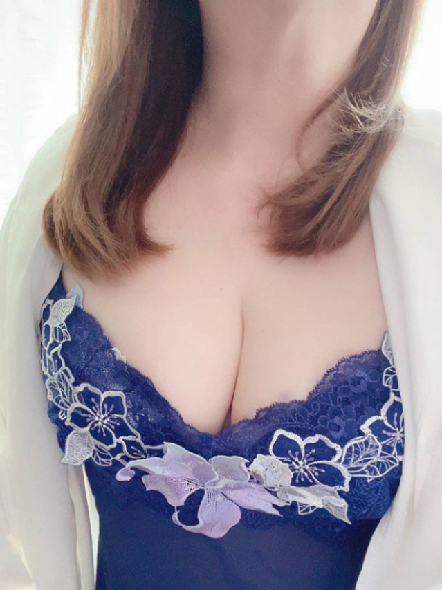 伊藤(いとう)性欲の増したリアル人妻！（秘密の逢瀬… ○○妻(西条・東予・今治)）