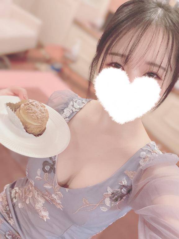 触っちゃう、、(,,. .,, )
