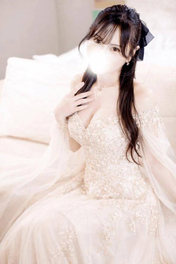 (*`∀´*)ﾉ"ｵﾂｶﾚｪｨ