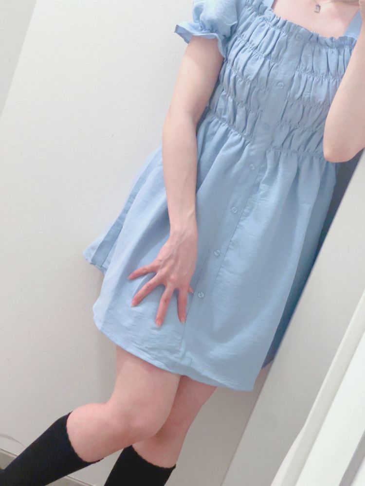 初日からほぼ完売ありがとう🥺💙