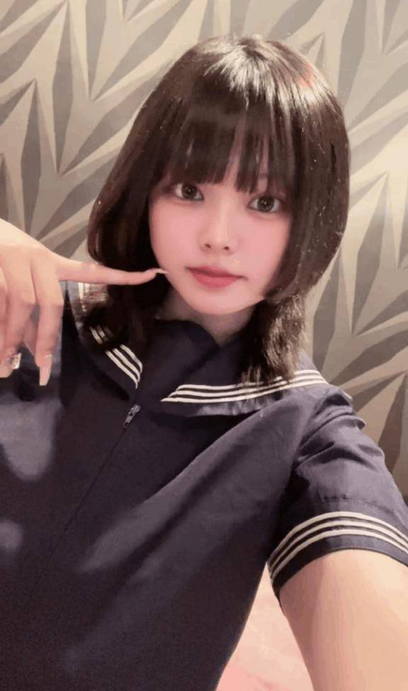 中で感じながら、何度も動いちゃう💞
