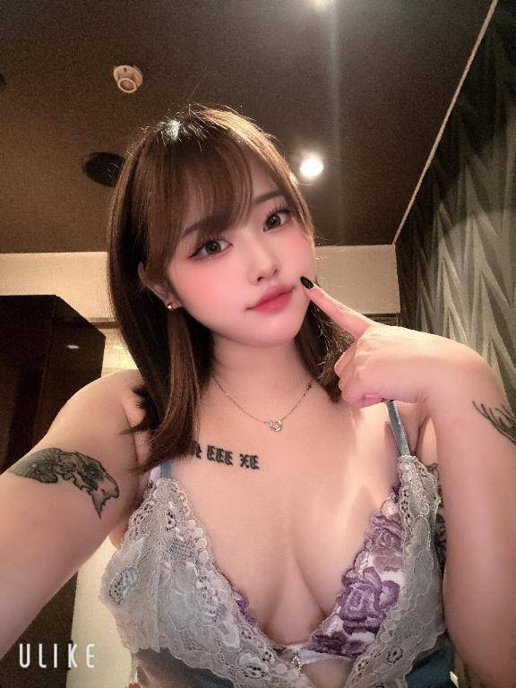 乾杯🍻おっぱい🥧