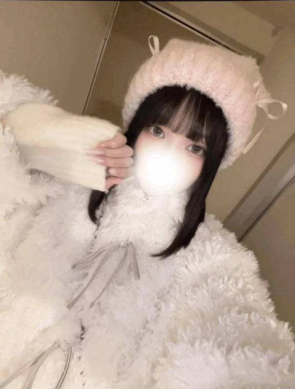 出勤してます🤍ྀི