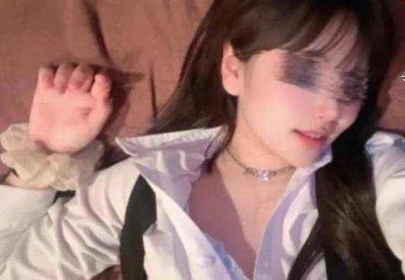 押し倒される瞬間💕