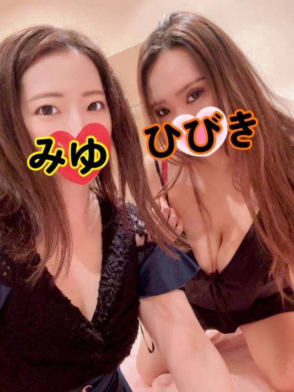 ハーレム気分で大忙し♡