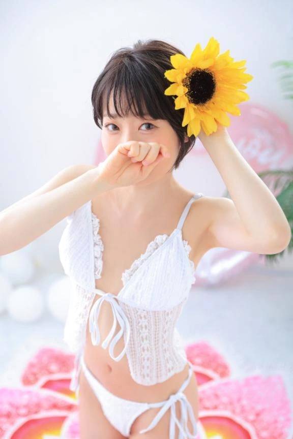 初日😚