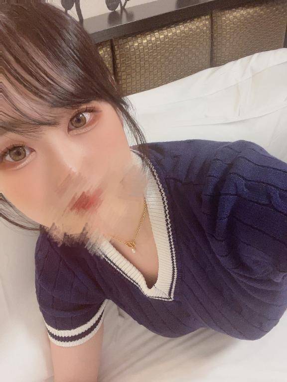 今宵　ひな（ピンクダイア）