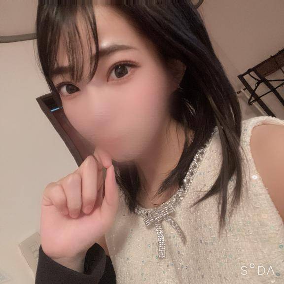 愛澤　みやび（ピンクダイア）