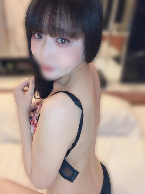 ?痴女すぎ？笑