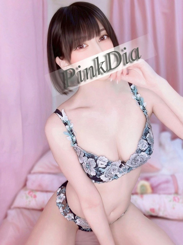 夢野　桜子（ピンクダイア）