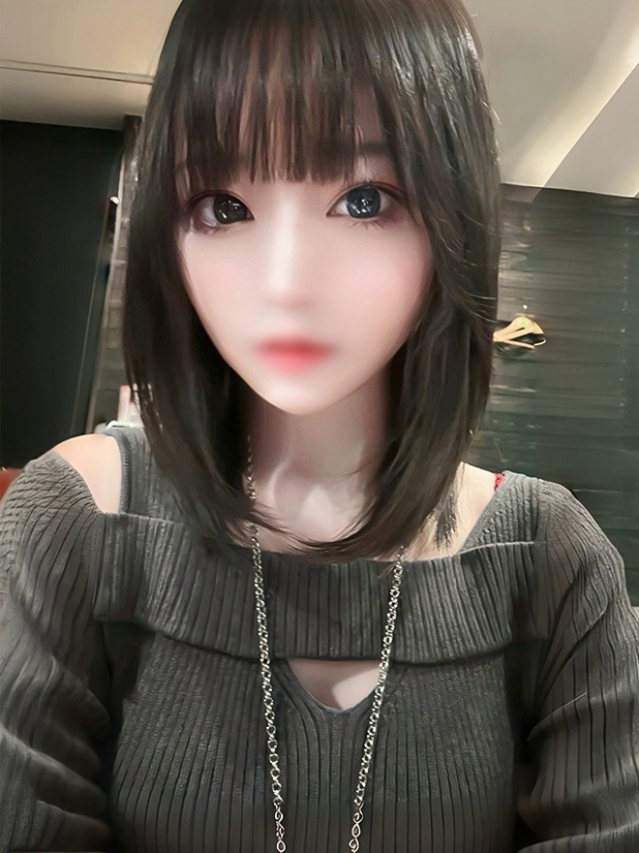 広瀬　りおな（ピンクダイア）
