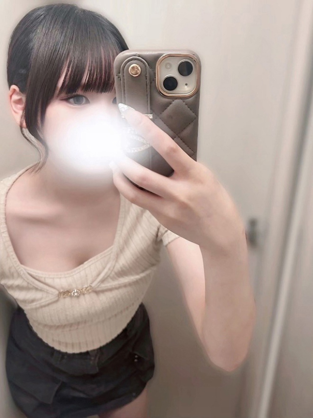 天音　いおり（ピンクダイア）