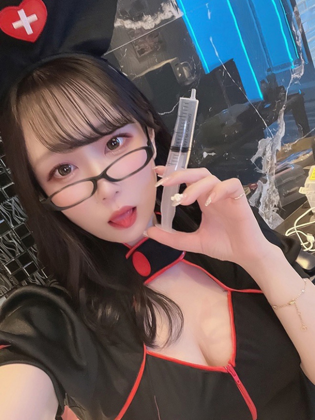 今宵 ひな(ピンクダイア)