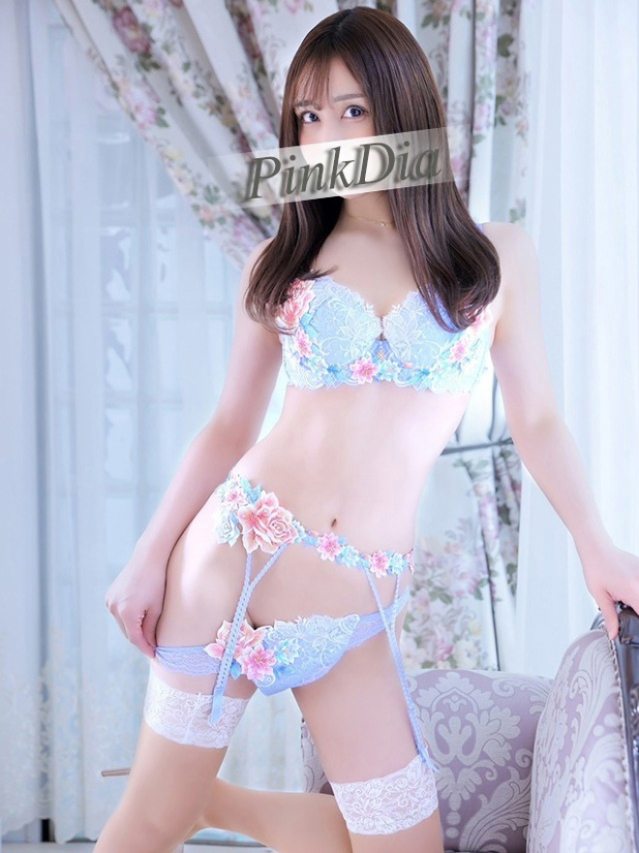 幸村　りり（ピンクダイア）