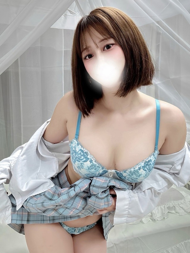 月城　るな（ピンクダイア）