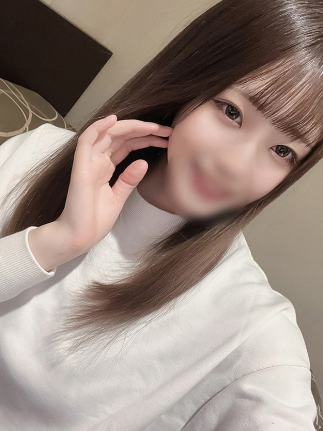 高谷 みく(ピンクダイア)