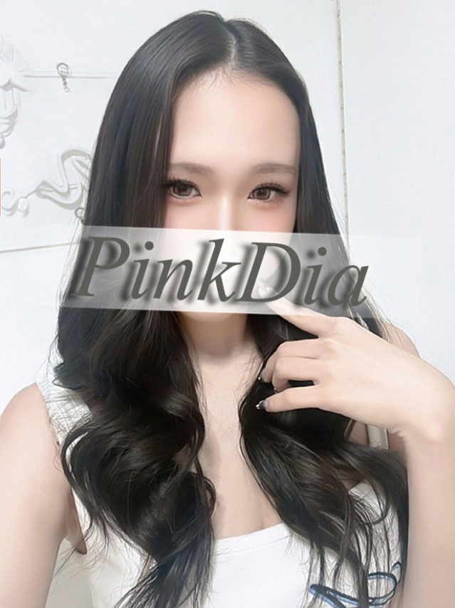 美波　ルナ（ピンクダイア）