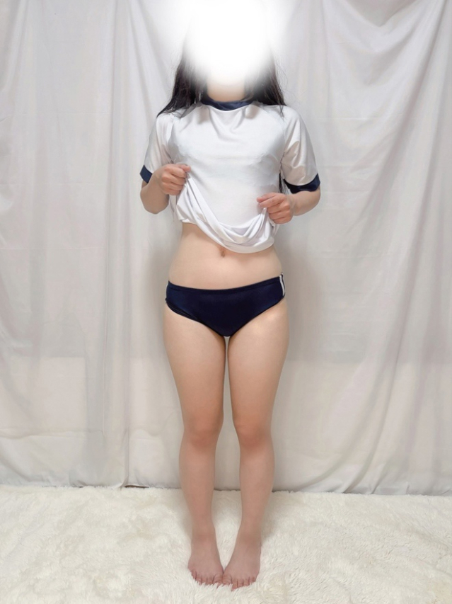 るな【エロカワスレンダー18歳】