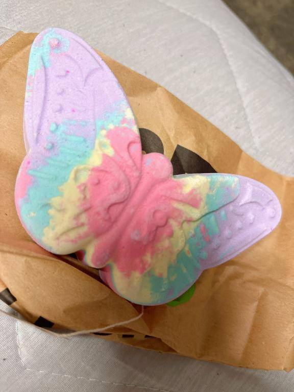 LUSH🛁*。
