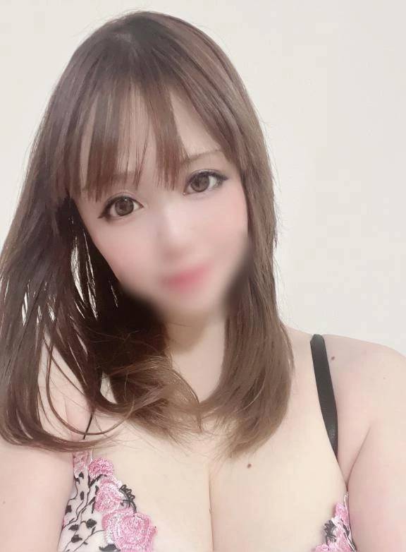 奏 うらら（PLAY BOY X-OVER）