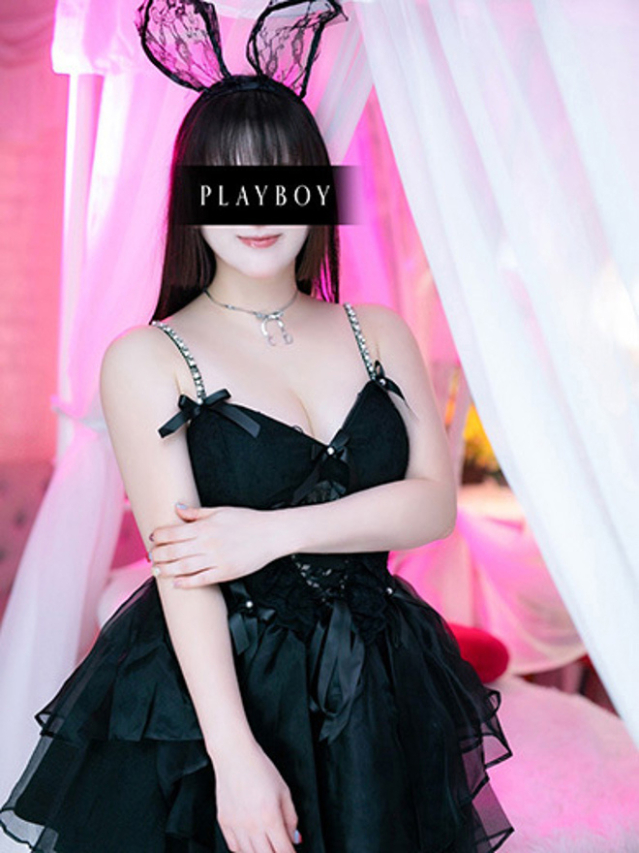 雅楽代 こはく(PLAY BOY X-OVER)