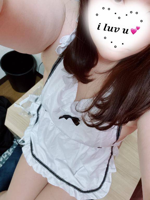 我慢できない…?