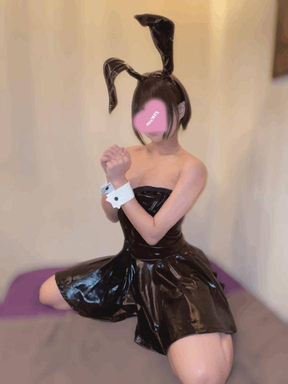 チラ見せあいる?