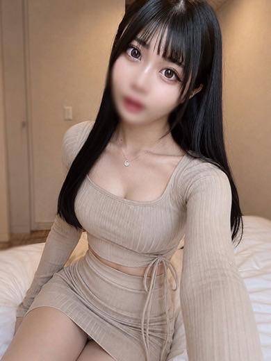 雨宮 レナ