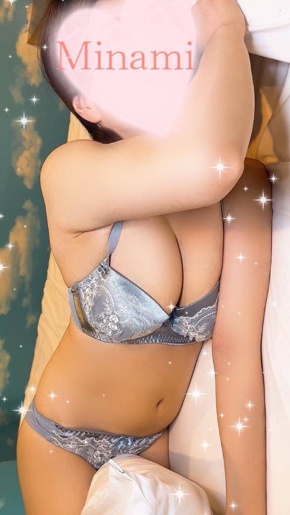 ?…?ベッドの上で追いかけっこ(((((っ ｡?ω? )?