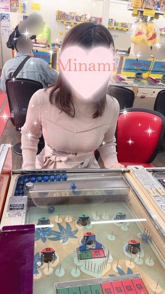 ?…?休日はパチンコで回転寿司はイカ50皿な貴方様へ( * ´?`* )?"