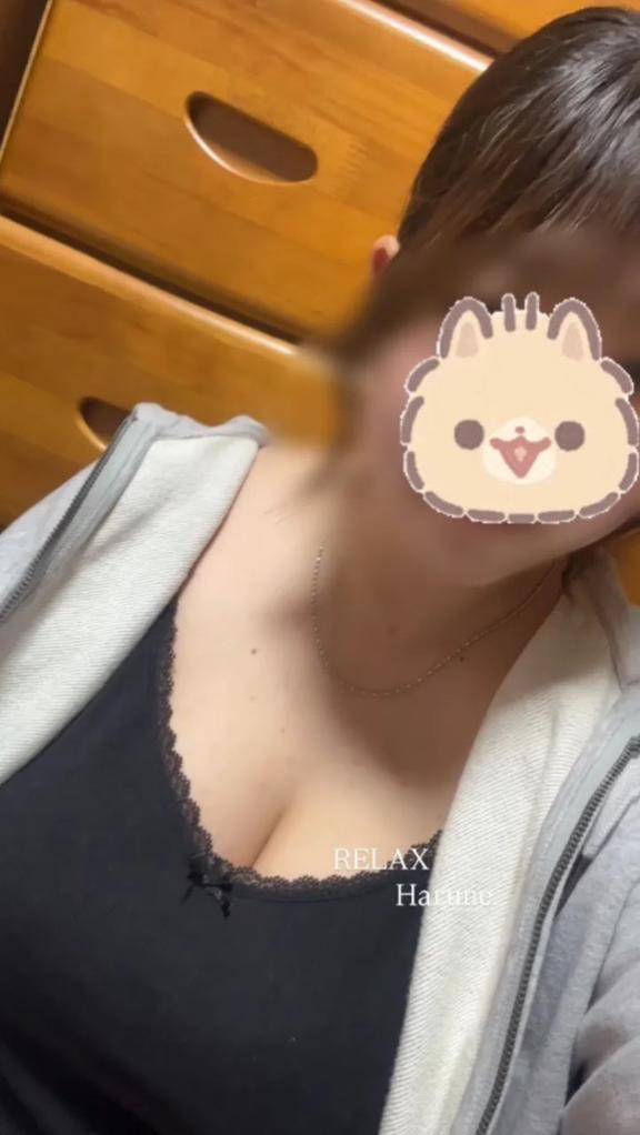 出勤してます( *´?`*)