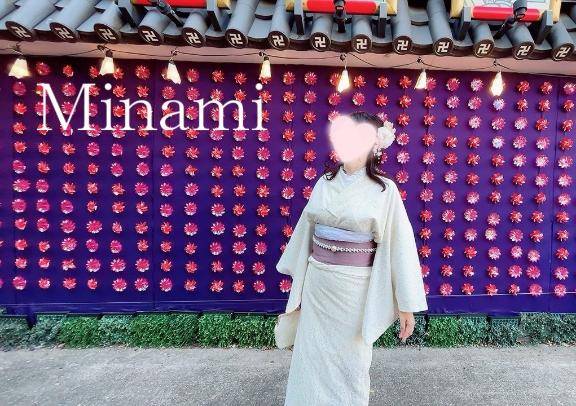 ?…?ギターとアイドルでゴロゴロお兄さん?