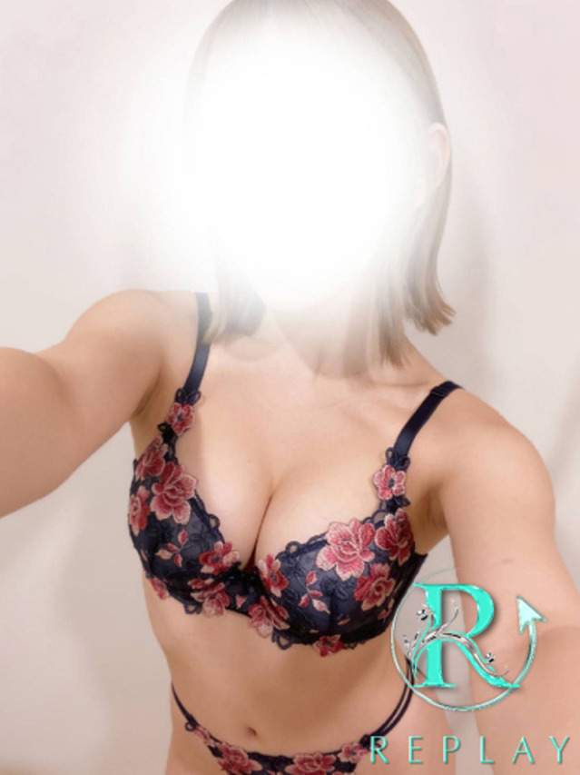 なつき（新人女性）（Replay）