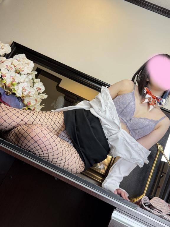 頑張り屋さんの貴方をギューってしてあげる??