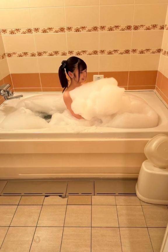  ぬるぬる密着おふろ部?