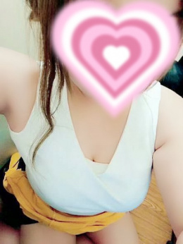 新人ゆい