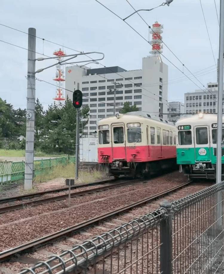 朝からピンポンラッシュ