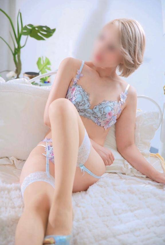 ラスト出勤👸🏼✨️